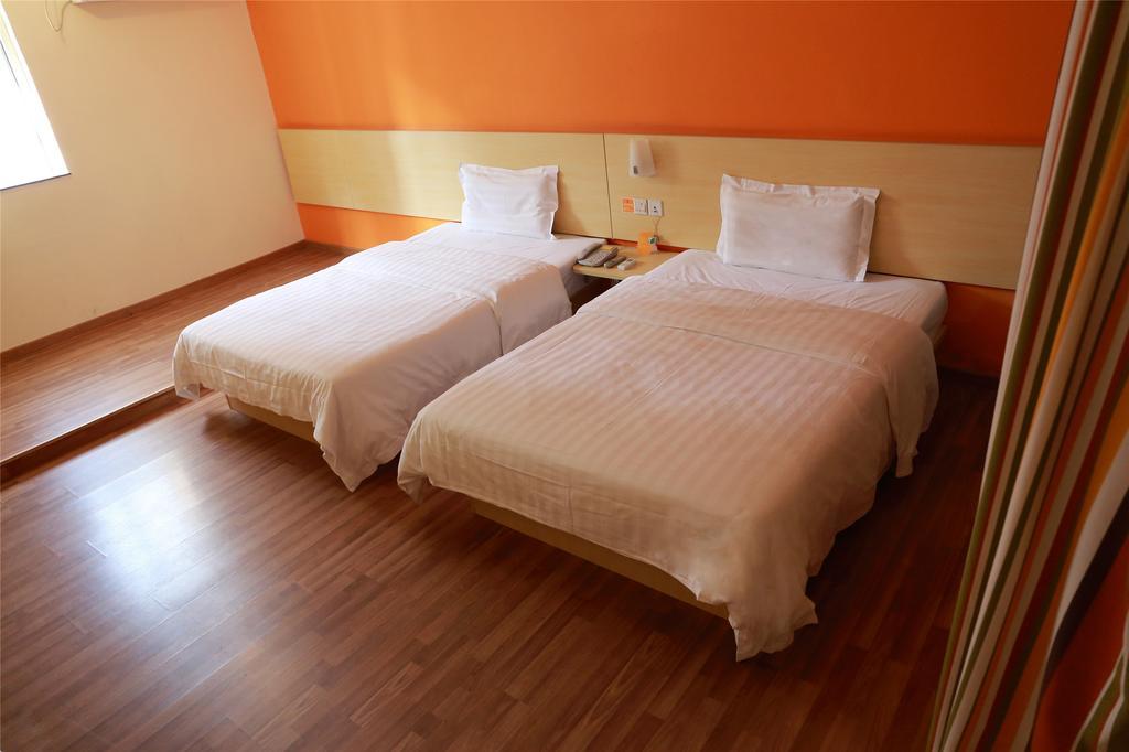 7Days Inn Qingdao Haiyunan Xinglong Road Экстерьер фото